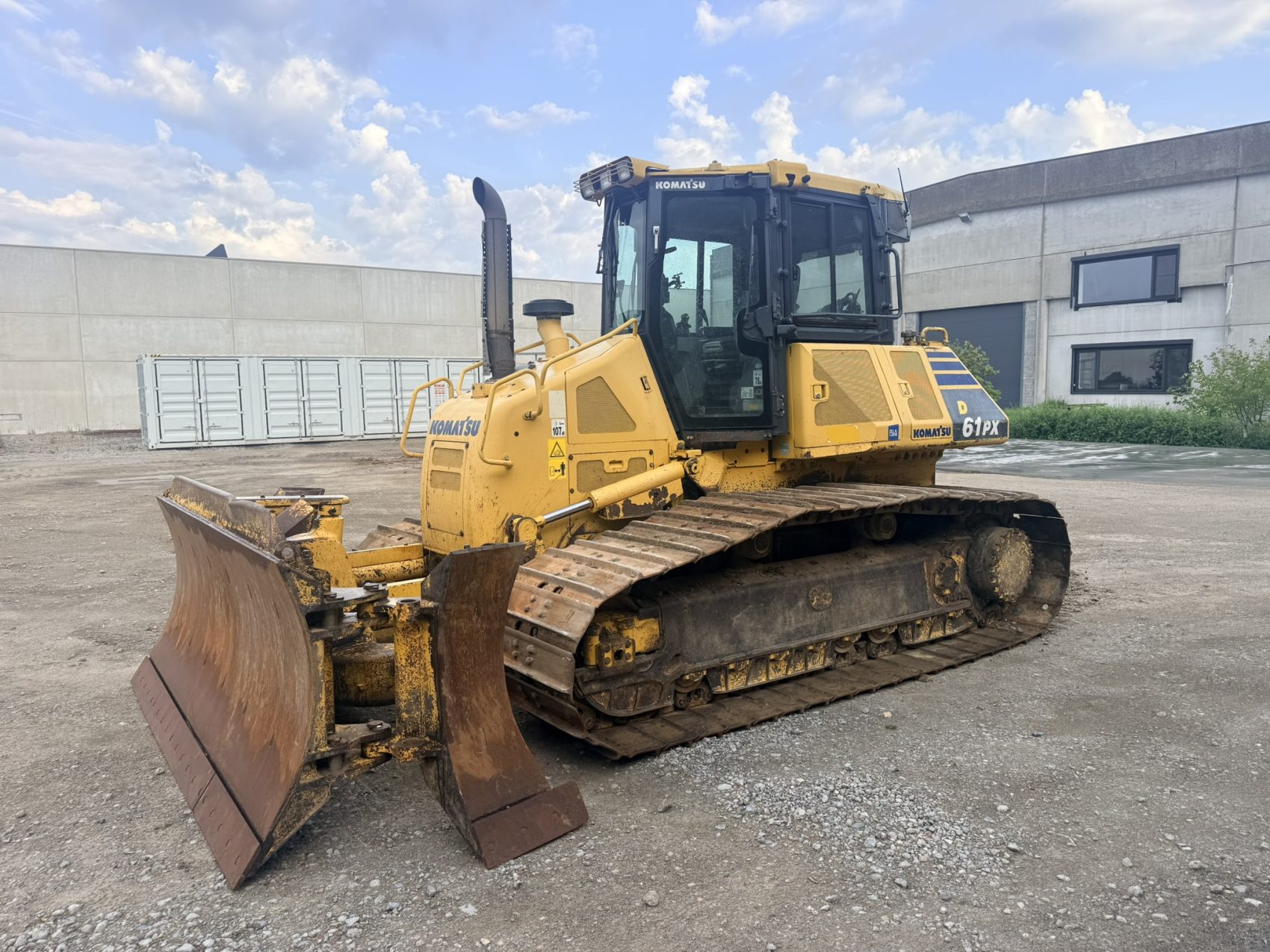 Komatsu D61PX-23